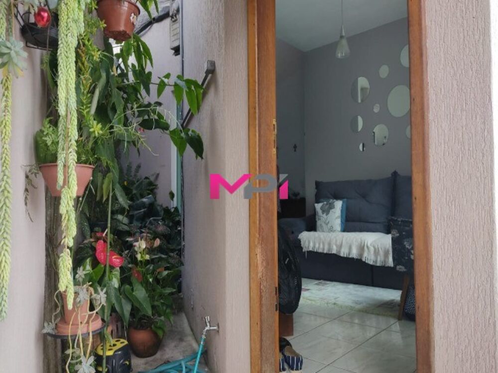 Casa à venda com 3 quartos, 165m² - Foto 4
