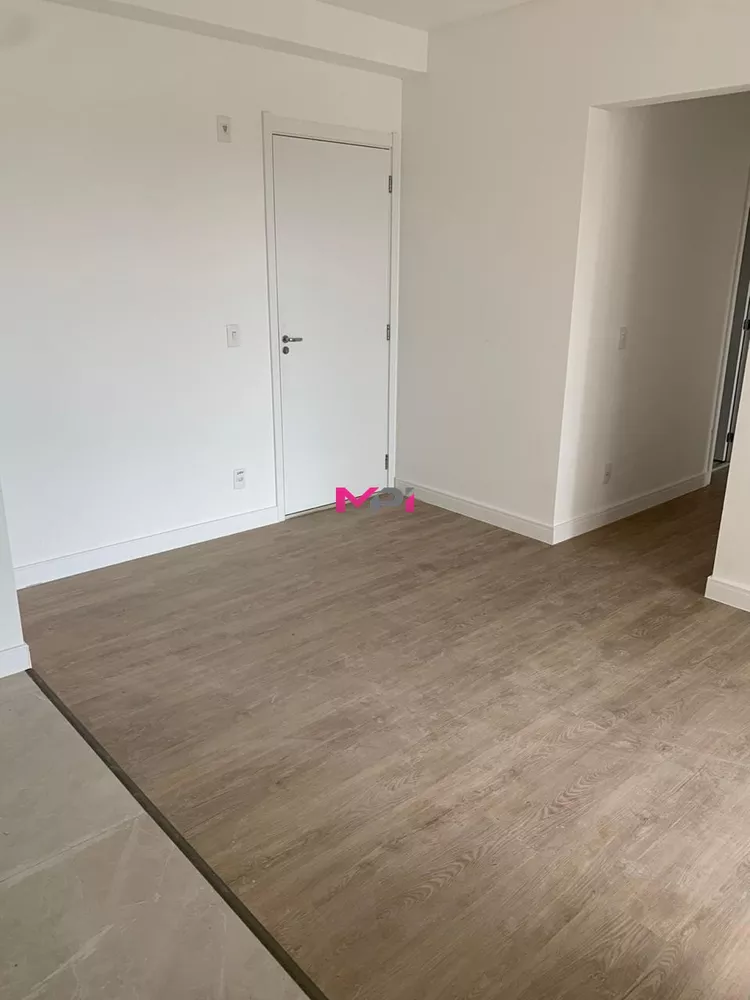 Apartamento para alugar com 2 quartos, 57m² - Foto 2