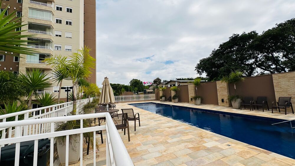Apartamento à venda com 2 quartos, 66m² - Foto 2