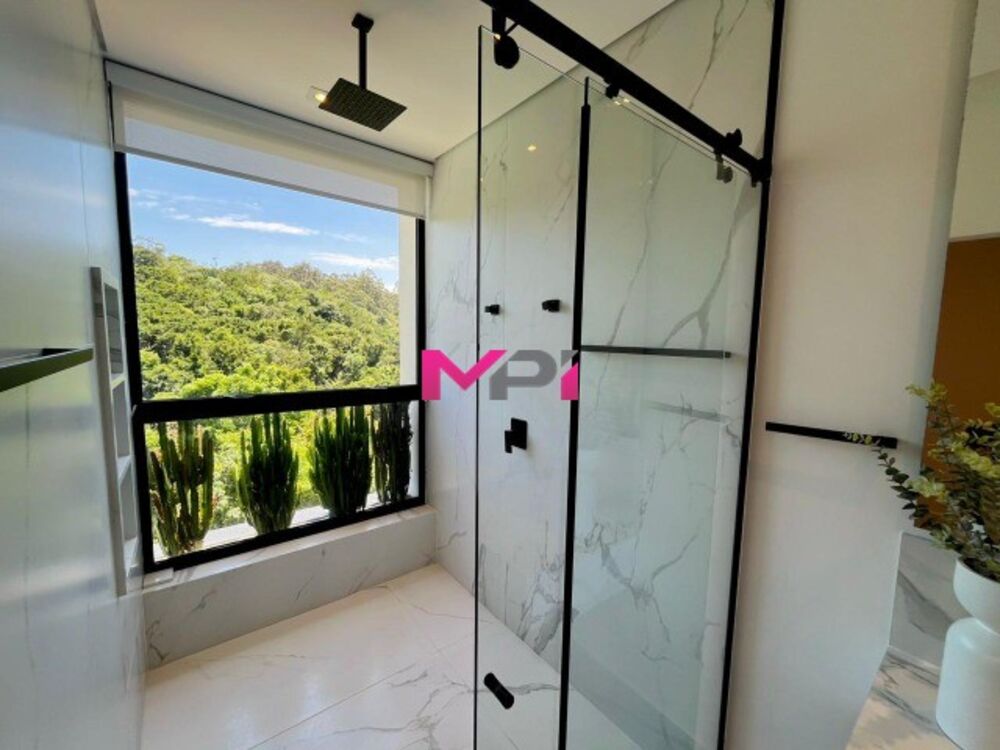 Casa de Condomínio à venda com 4 quartos, 361m² - Foto 13