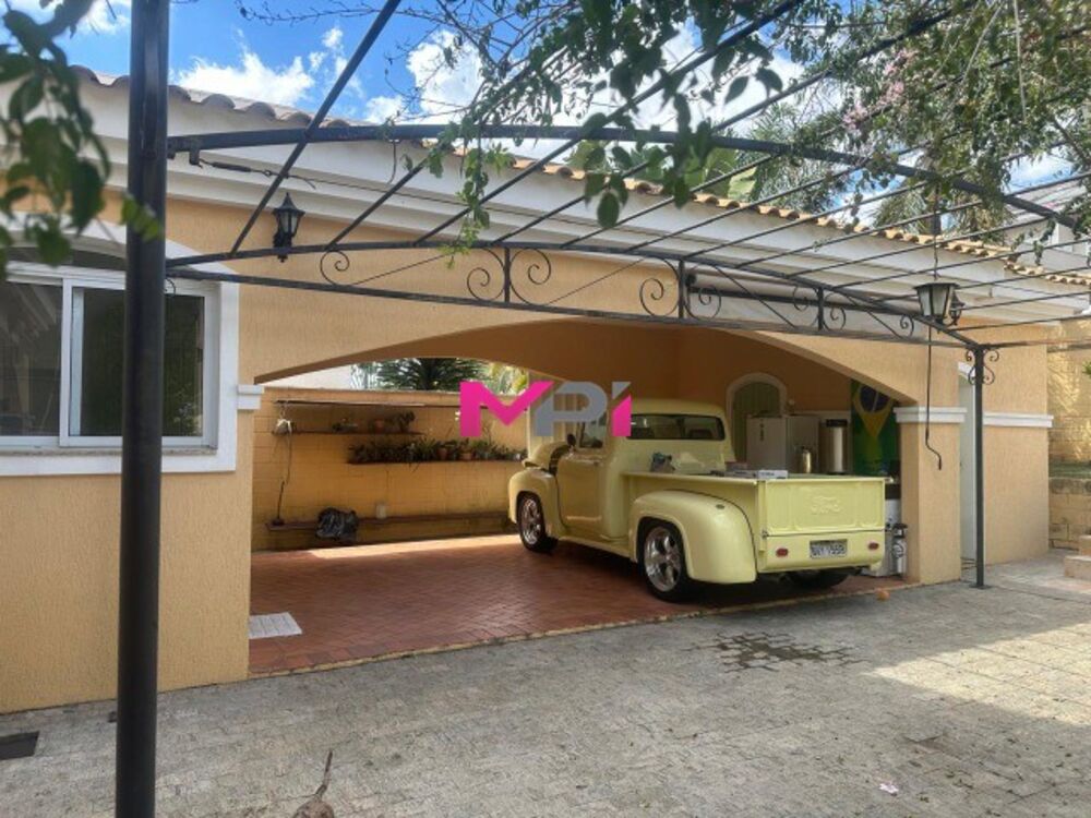 Casa de Condomínio à venda com 4 quartos, 300m² - Foto 4