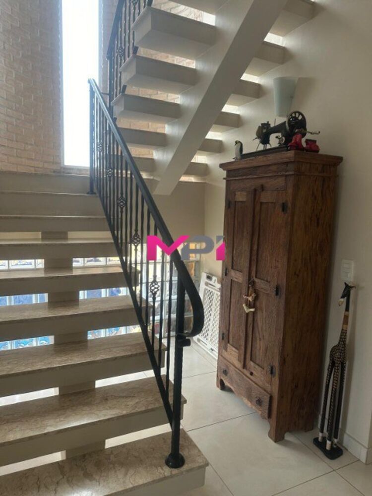 Casa de Condomínio à venda com 4 quartos, 300m² - Foto 9