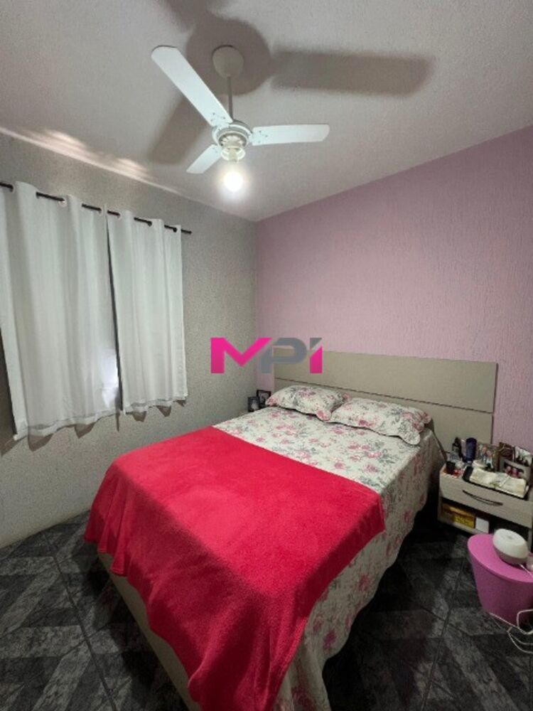 Casa à venda com 3 quartos, 149m² - Foto 16