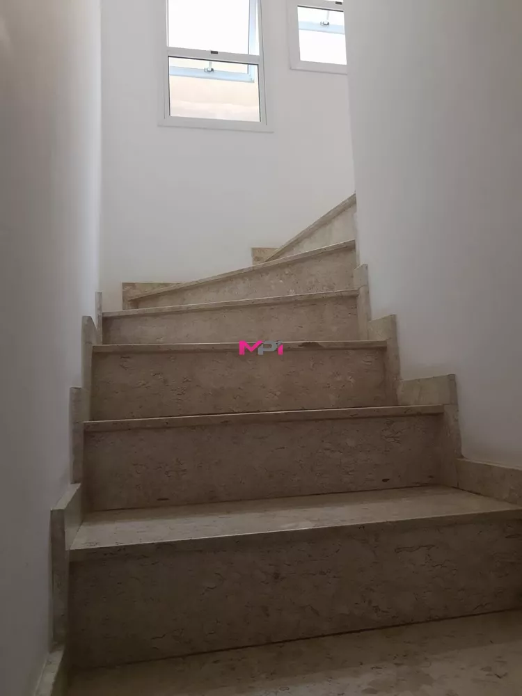 Sobrado à venda com 4 quartos, 224m² - Foto 9