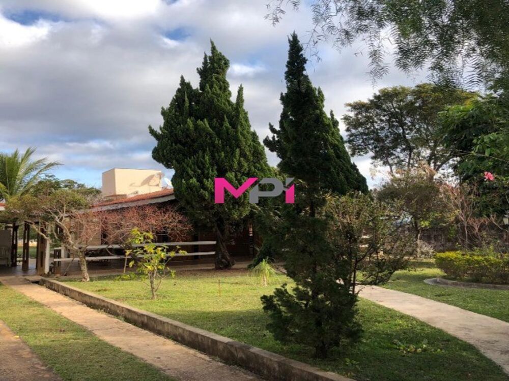 Casa de Condomínio à venda com 3 quartos, 188m² - Foto 2