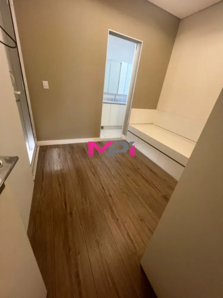Apartamento, 4 quartos, 232 m² - Foto 2