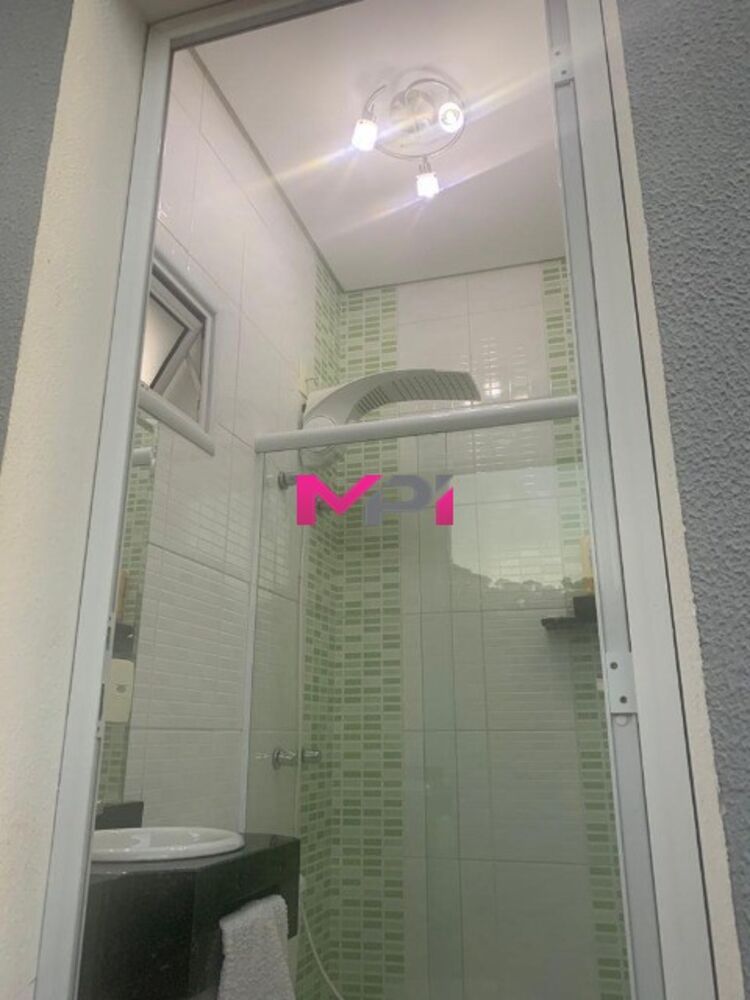 Casa de Condomínio à venda com 4 quartos, 370m² - Foto 4
