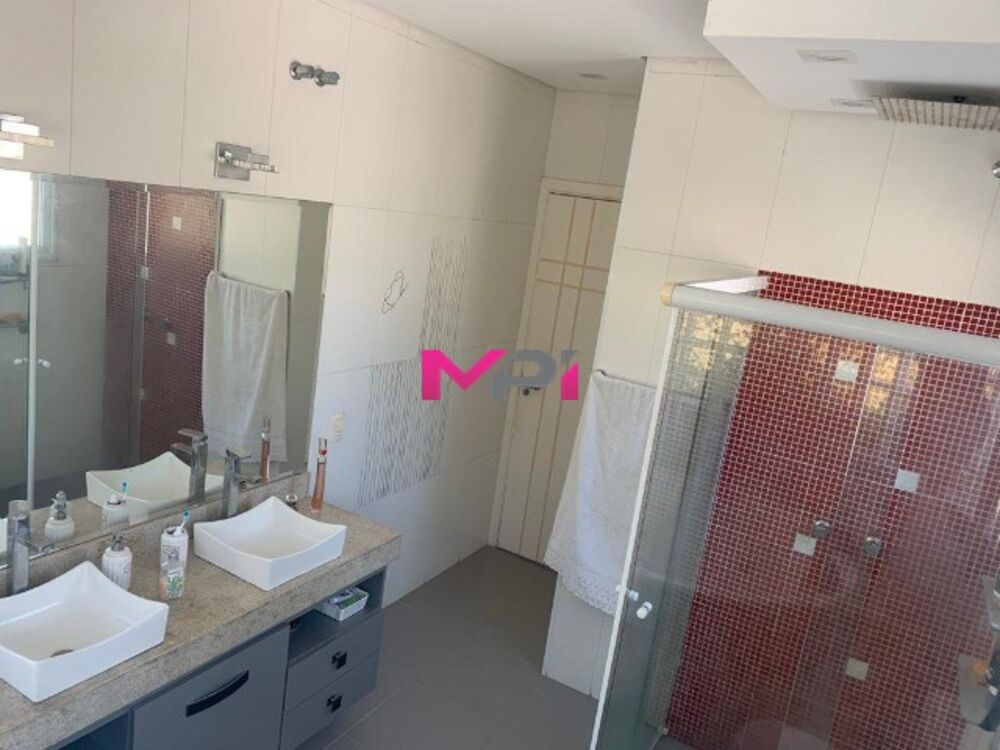 Casa de Condomínio à venda com 4 quartos, 370m² - Foto 7