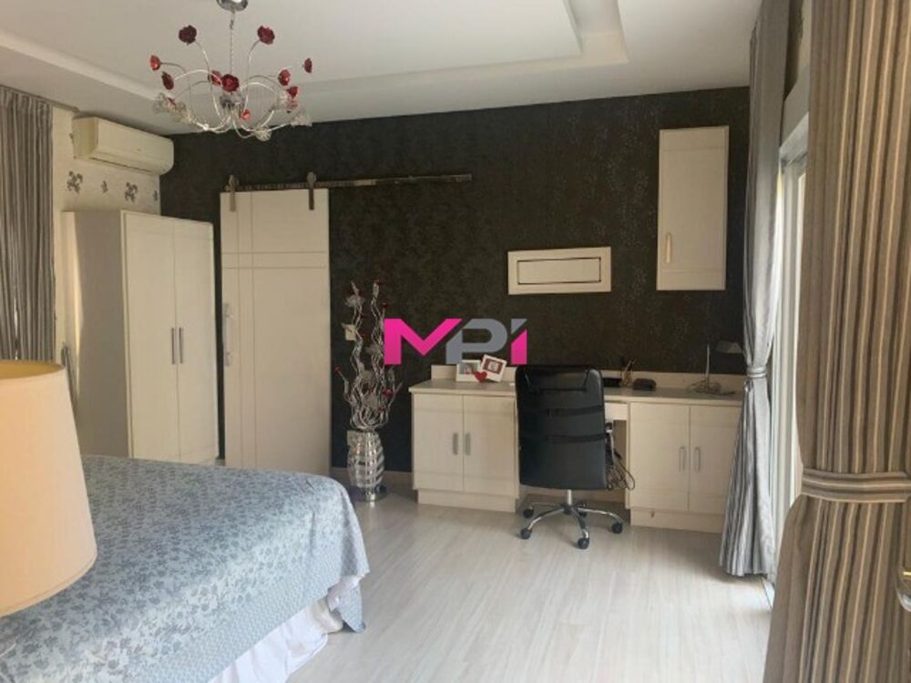 Casa de Condomínio à venda com 4 quartos, 370m² - Foto 6