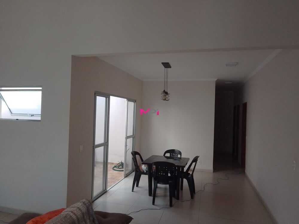Casa, 3 quartos, 148 m² - Foto 1