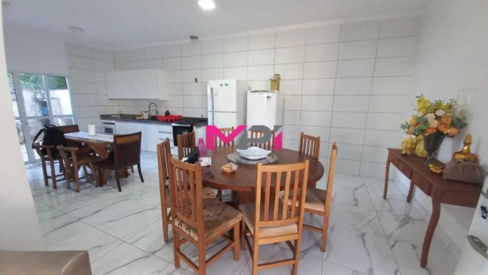 Sobrado, 3 quartos, 250 m² - Foto 2