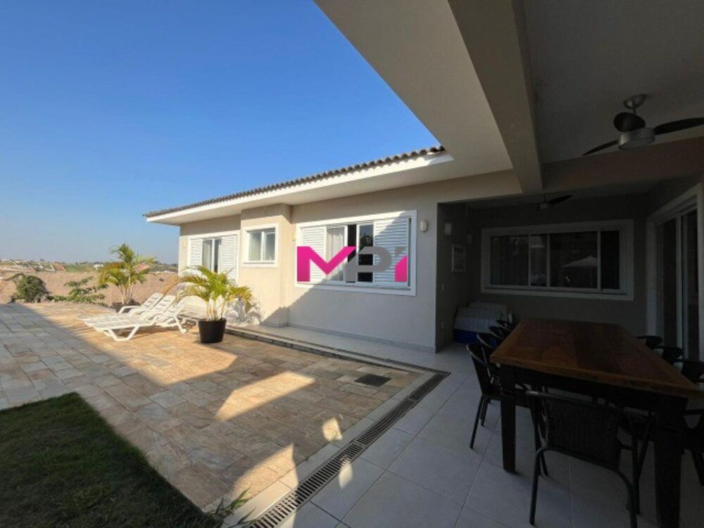 Casa de Condomínio à venda com 3 quartos, 387m² - Foto 3