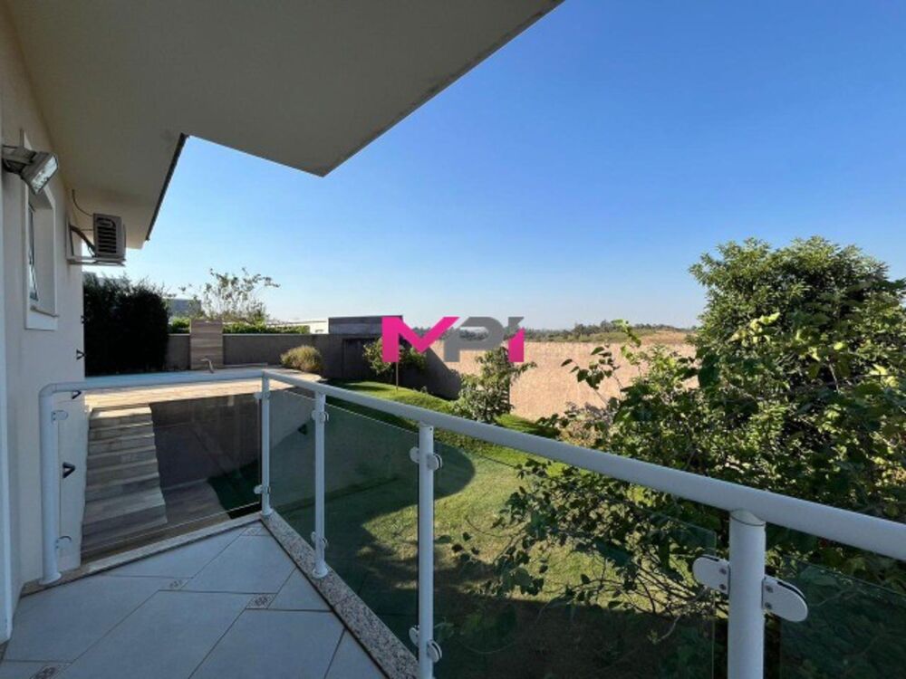 Casa de Condomínio à venda com 3 quartos, 387m² - Foto 13