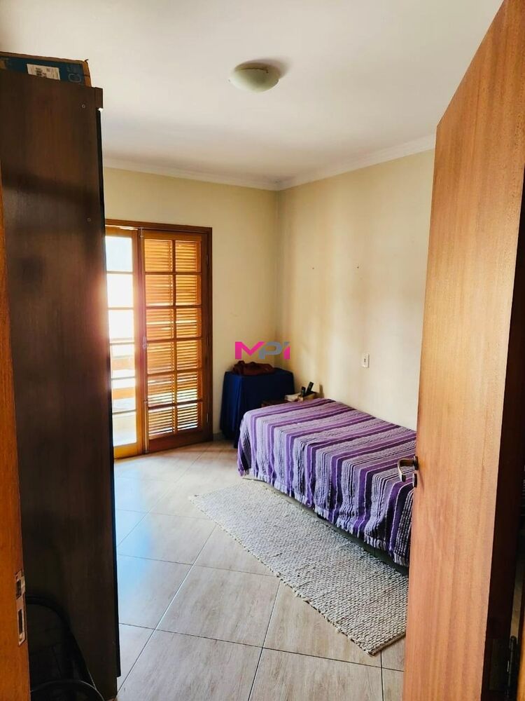 Sobrado à venda com 3 quartos, 157m² - Foto 13