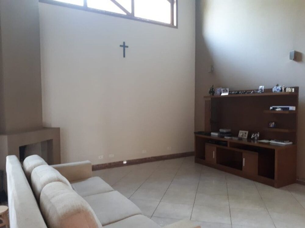 Casa de Condomínio à venda com 4 quartos, 305m² - Foto 3