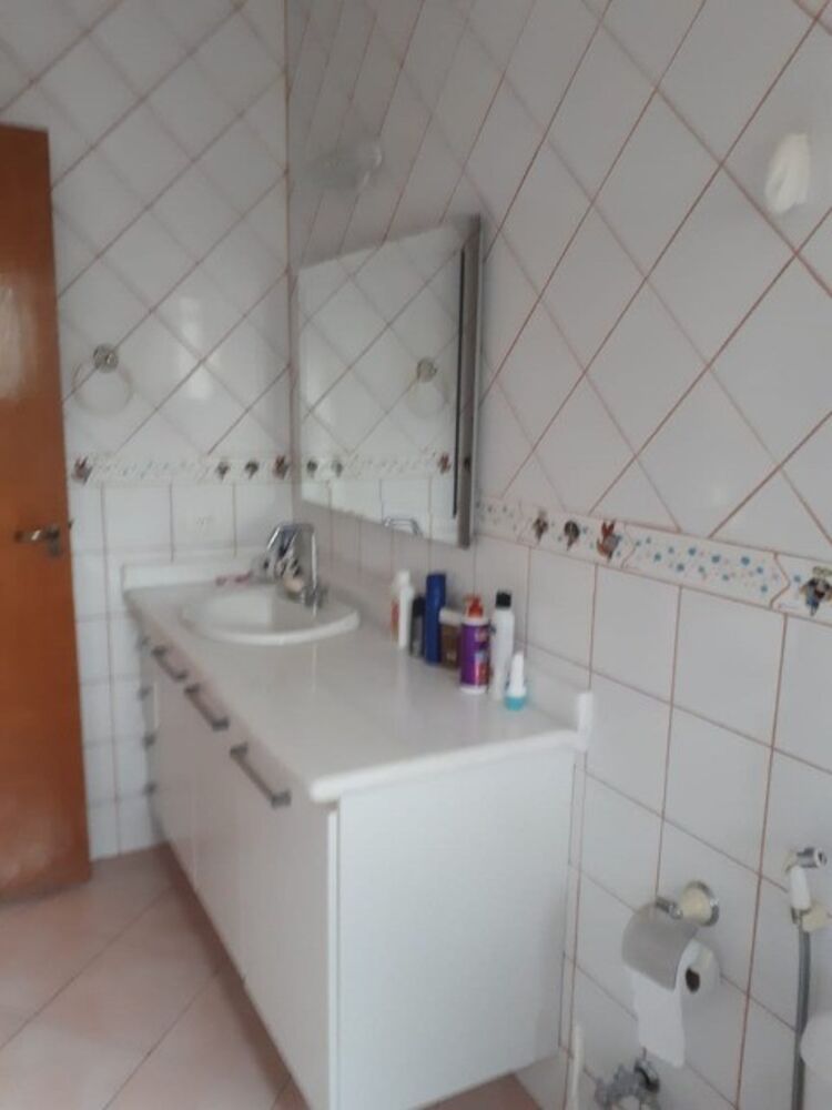 Casa de Condomínio à venda com 4 quartos, 305m² - Foto 9