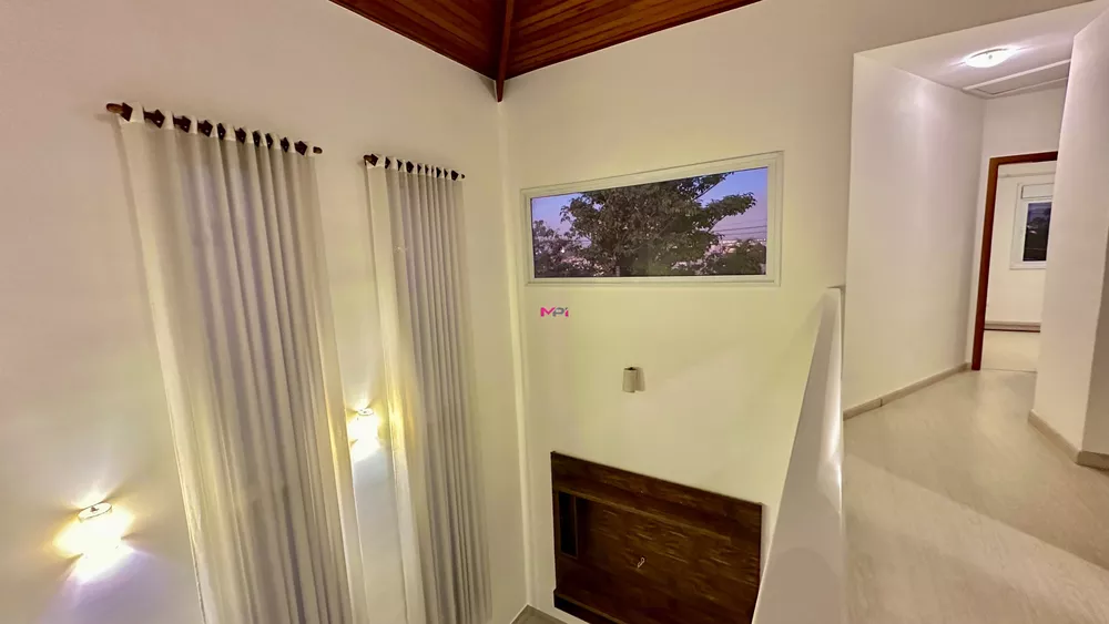 Casa de Condomínio à venda com 3 quartos, 191m² - Foto 1