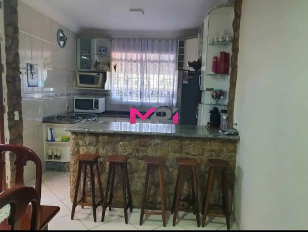 Sobrado, 3 quartos, 286 m² - Foto 4