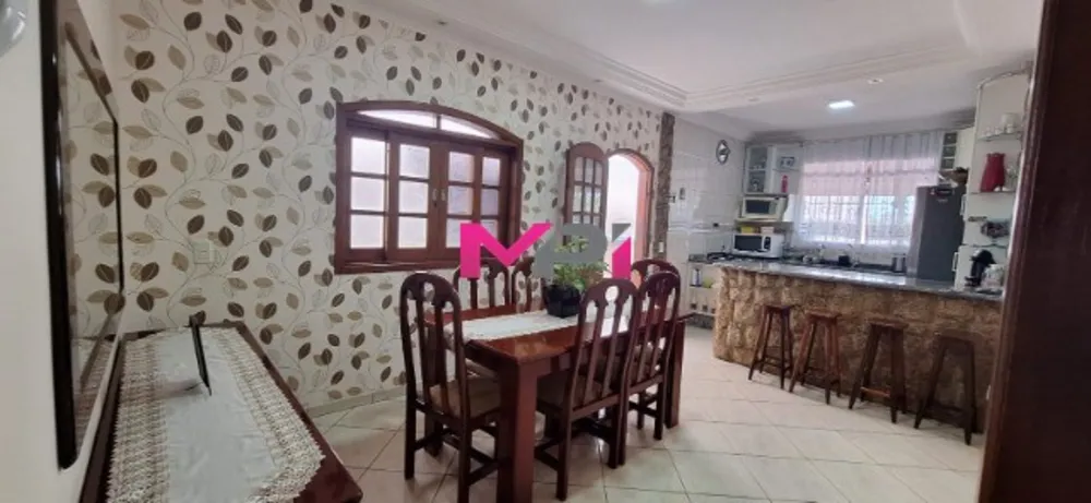 Sobrado, 3 quartos, 286 m² - Foto 4