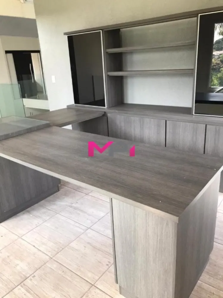 Chácara, 3 quartos, 2400 m² - Foto 1