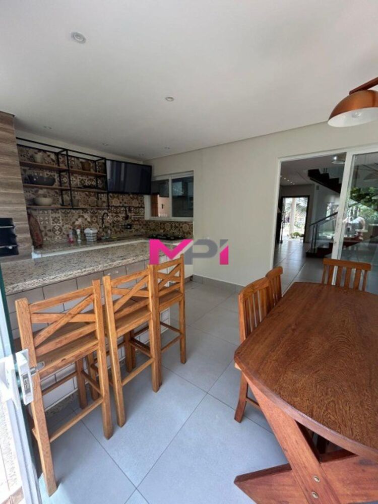 Casa de Condomínio à venda com 3 quartos, 230m² - Foto 8