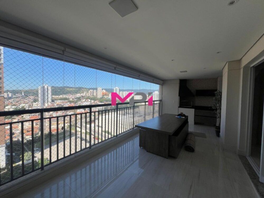 Apartamento para alugar com 3 quartos, 166m² - Foto 1
