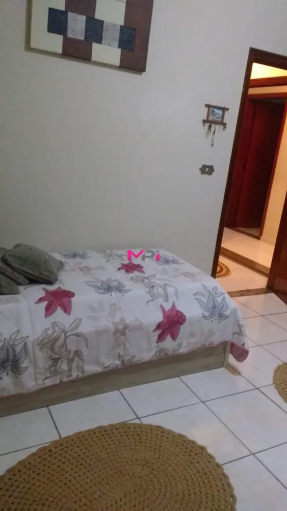 Chácara, 3 quartos, 1840 m² - Foto 5