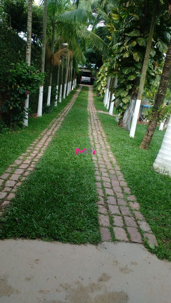 Chácara, 3 quartos, 1840 m² - Foto 1