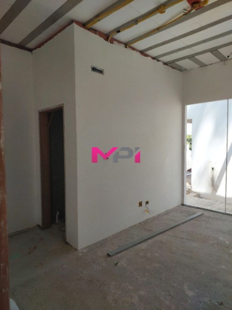 Casa de Condomínio à venda com 3 quartos, 290m² - Foto 2