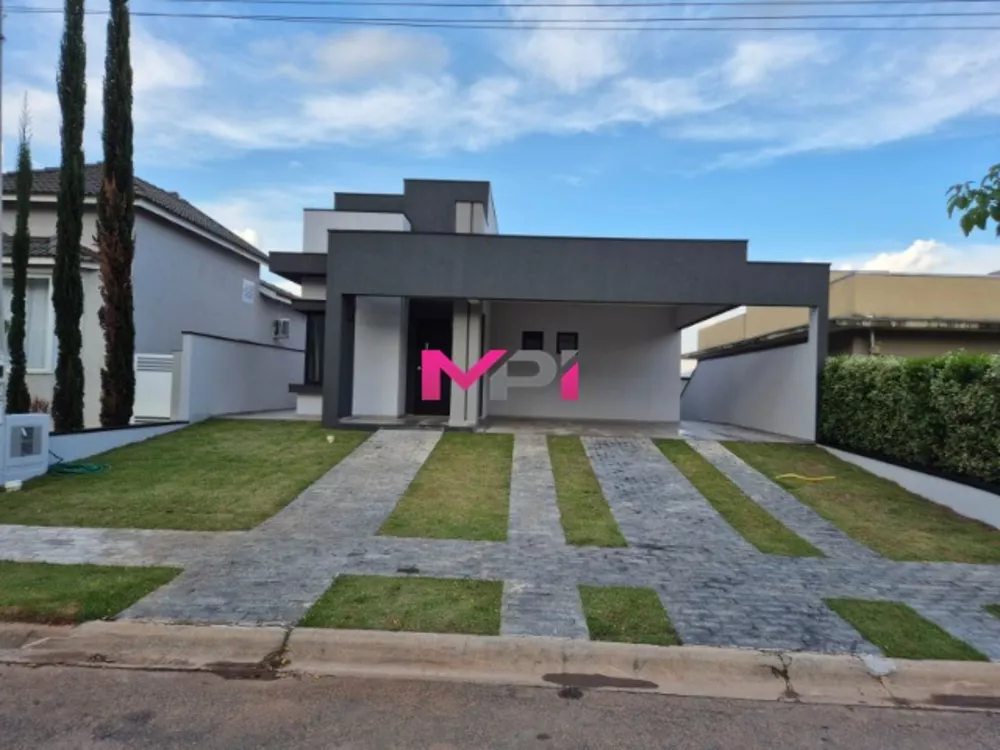 Casa de Condomínio à venda com 3 quartos, 205m² - Foto 2