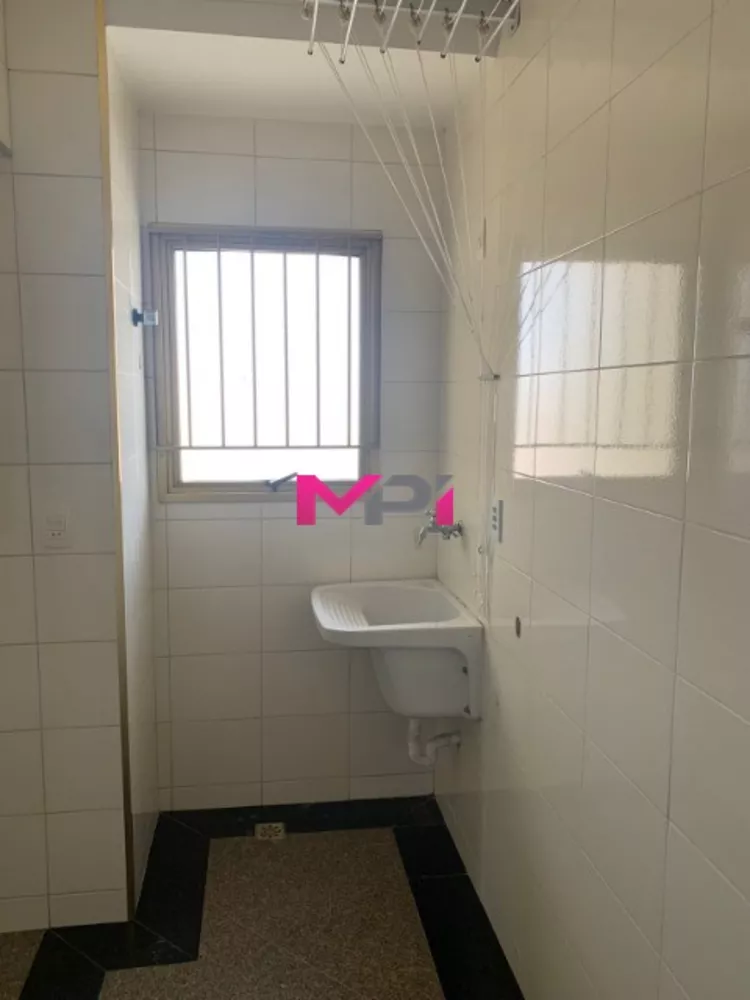 Apartamento à venda com 3 quartos, 101m² - Foto 7