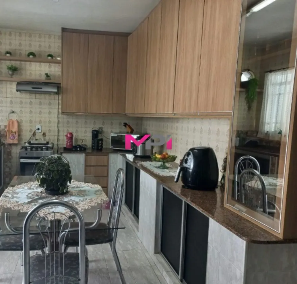 Casa, 3 quartos, 200 m² - Foto 7