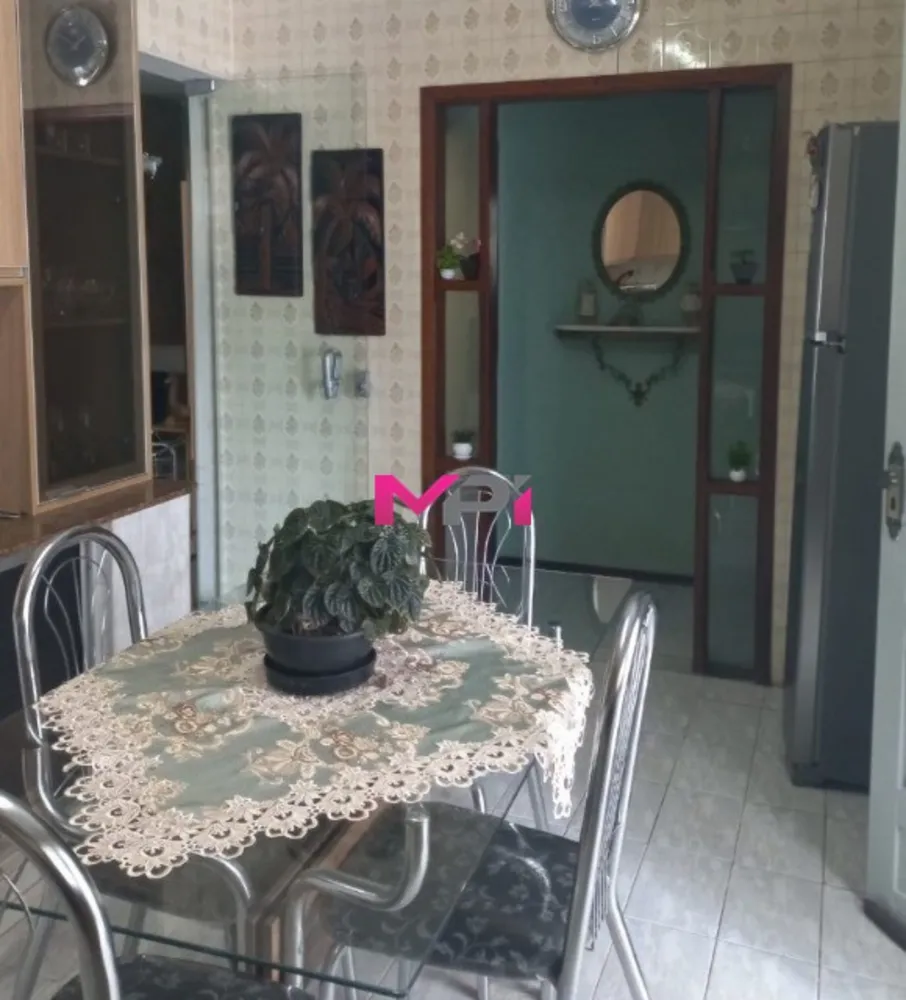 Casa, 3 quartos, 200 m² - Foto 3