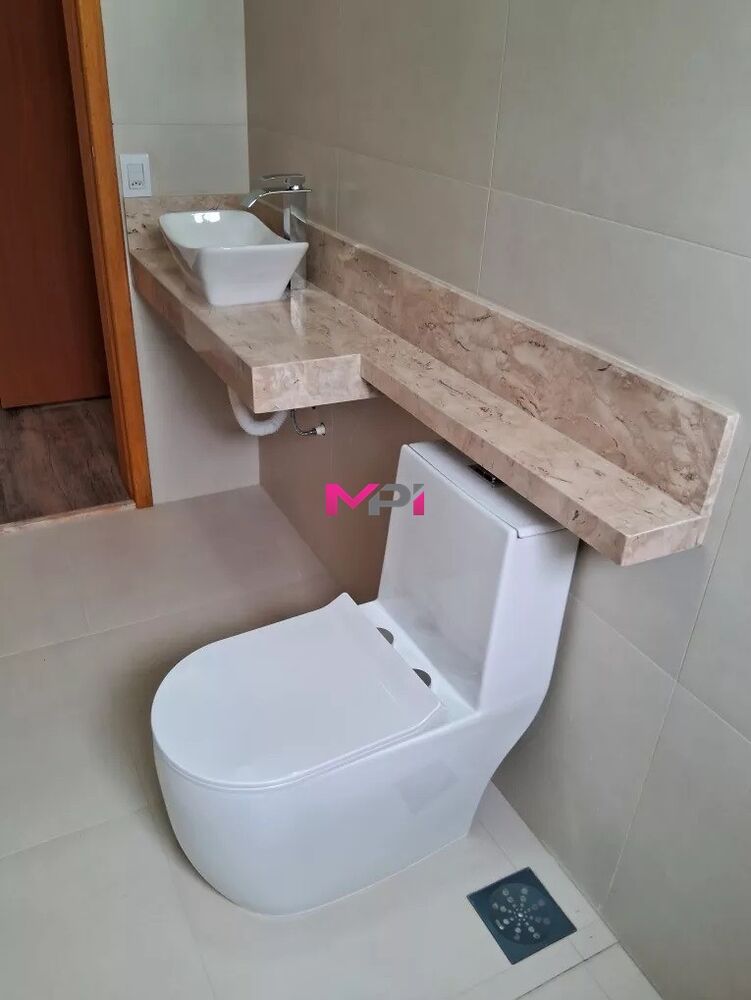 Casa à venda com 3 quartos, 150m² - Foto 2