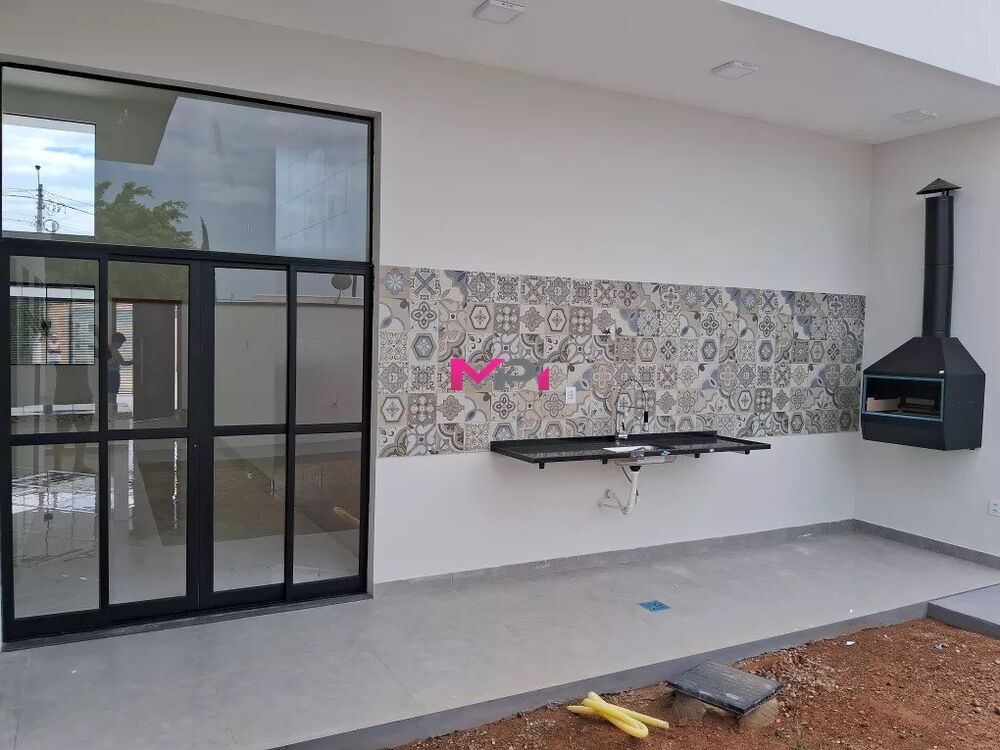 Casa à venda com 3 quartos, 150m² - Foto 3