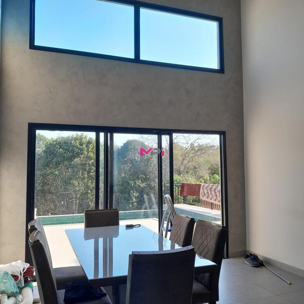 Casa de Condomínio à venda com 3 quartos, 180m² - Foto 3