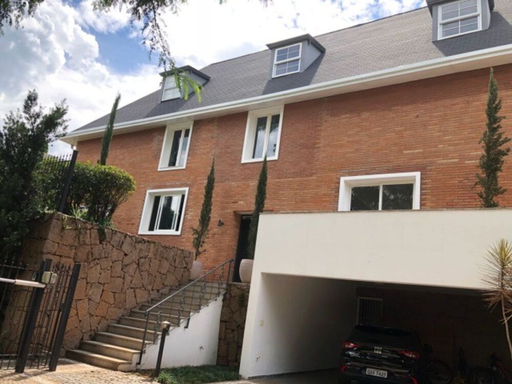 Casa de Condomínio à venda com 5 quartos, 700m² - Foto 1
