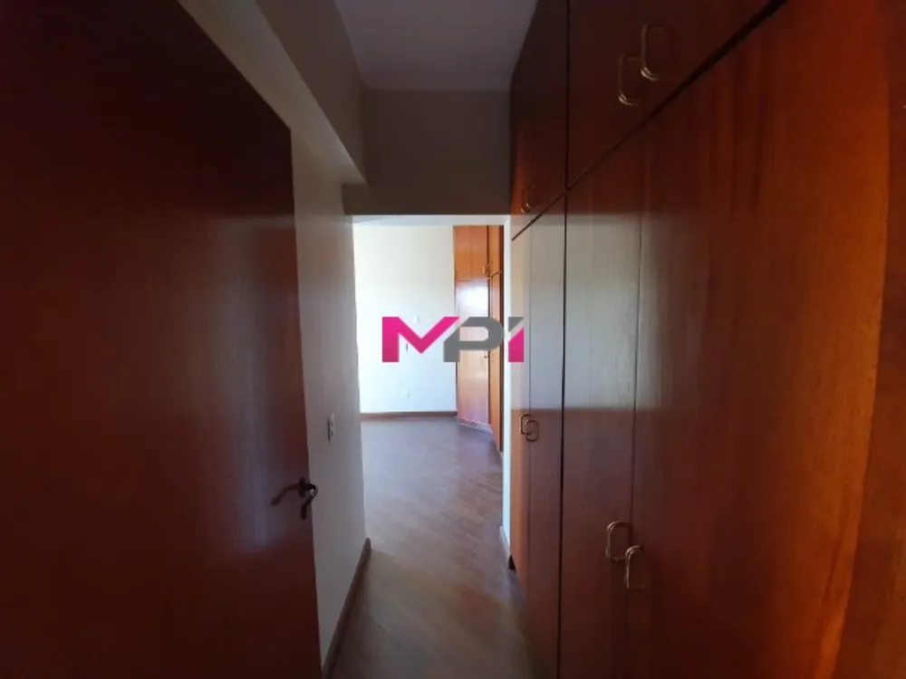 Apartamento, 3 quartos, 147 m² - Foto 1