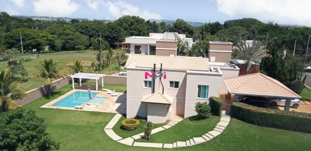 Casa de Condomínio à venda com 5 quartos, 390m² - Foto 3