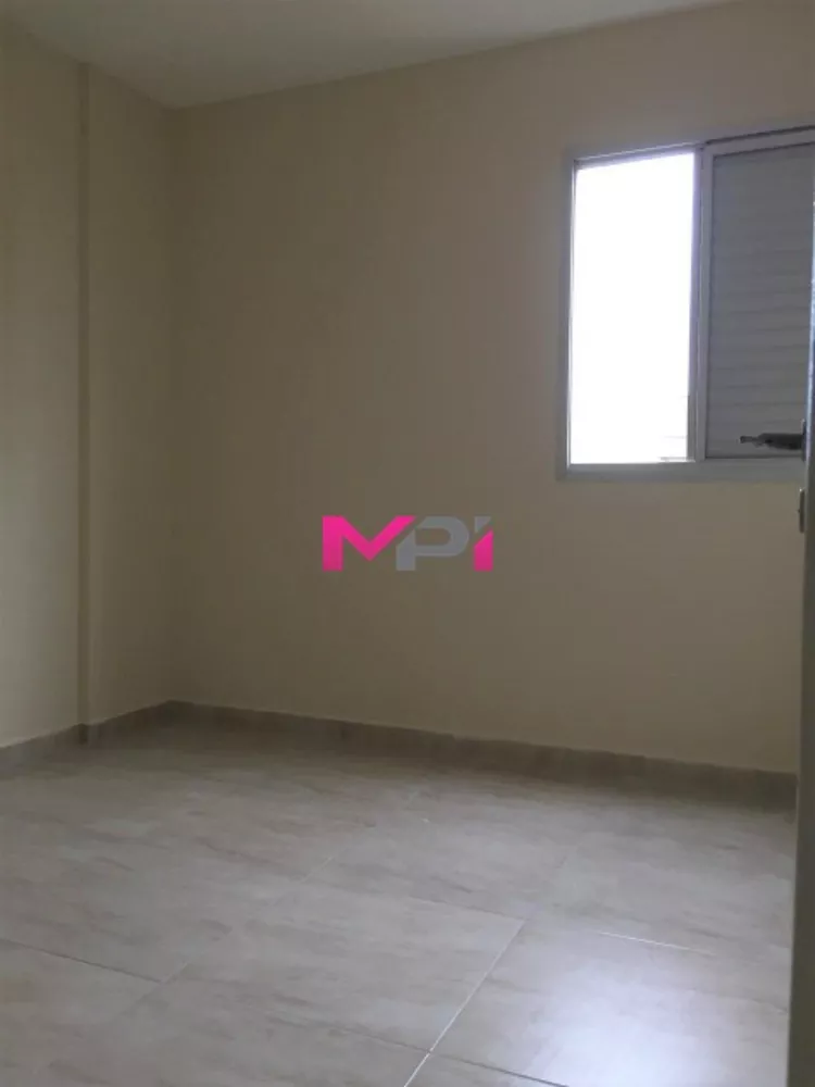 Apartamento à venda com 3 quartos, 75m² - Foto 12