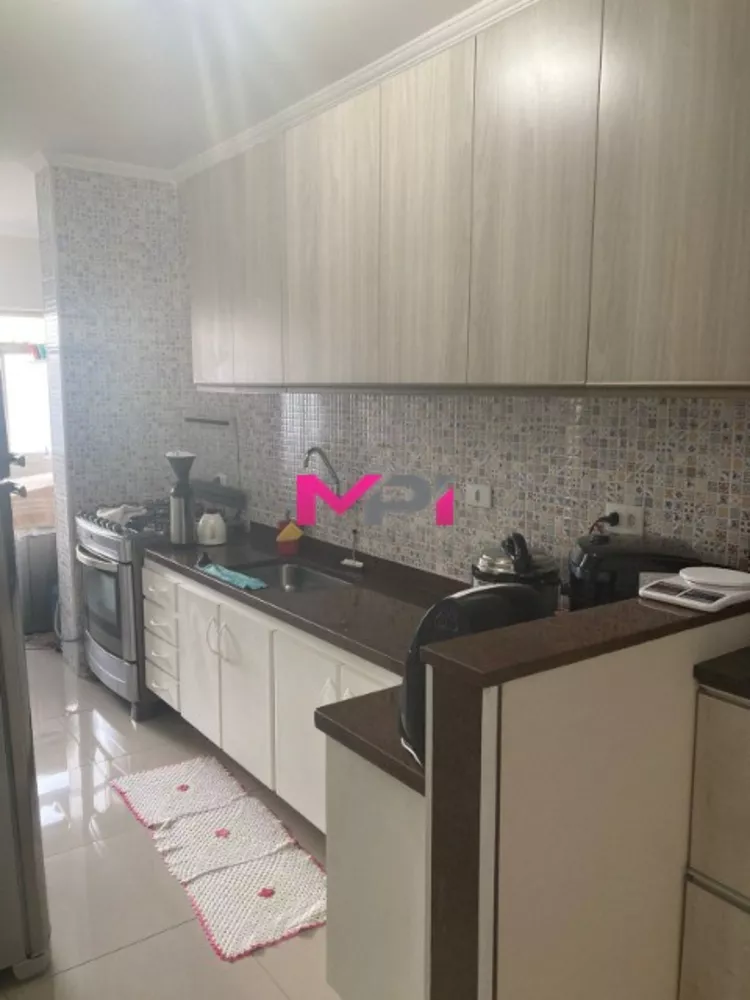 Apartamento à venda com 3 quartos, 100m² - Foto 2