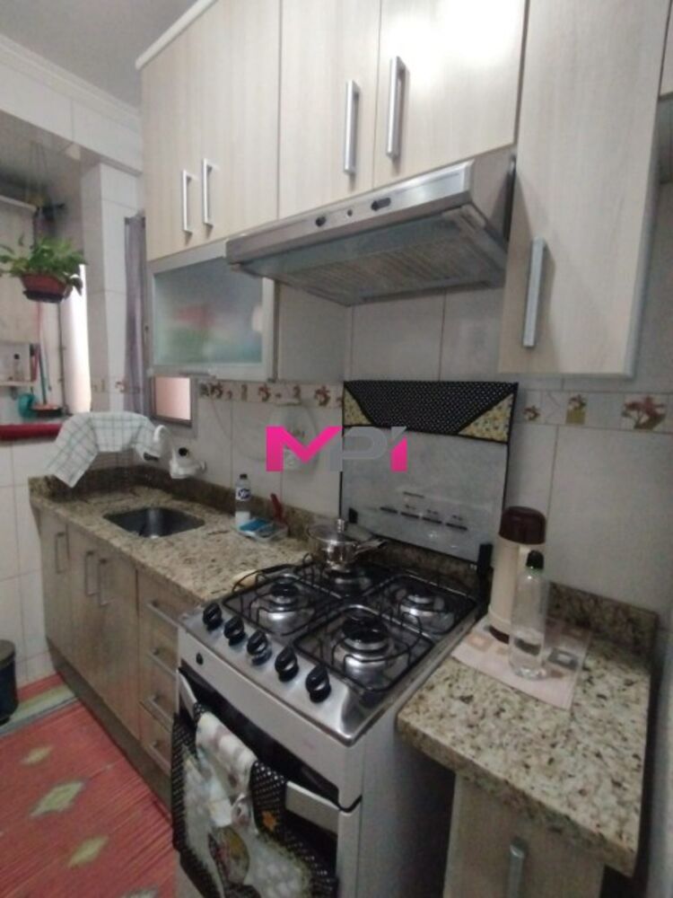 Apartamento à venda com 3 quartos, 75m² - Foto 15