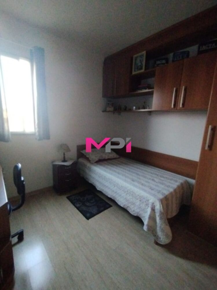 Apartamento à venda com 3 quartos, 75m² - Foto 9