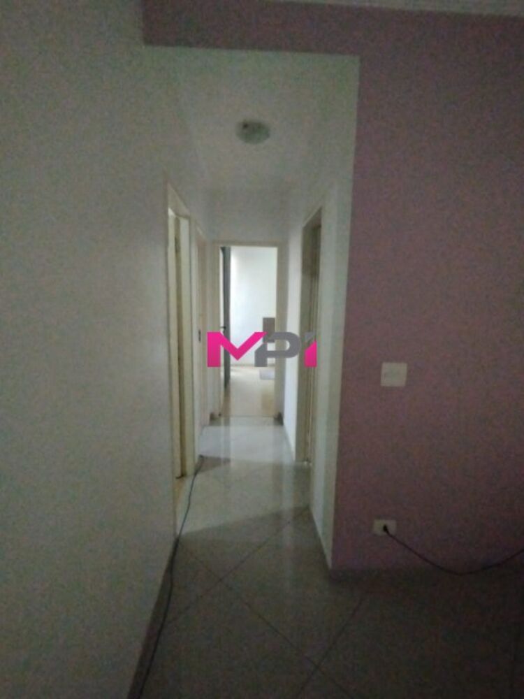 Apartamento à venda com 3 quartos, 75m² - Foto 8