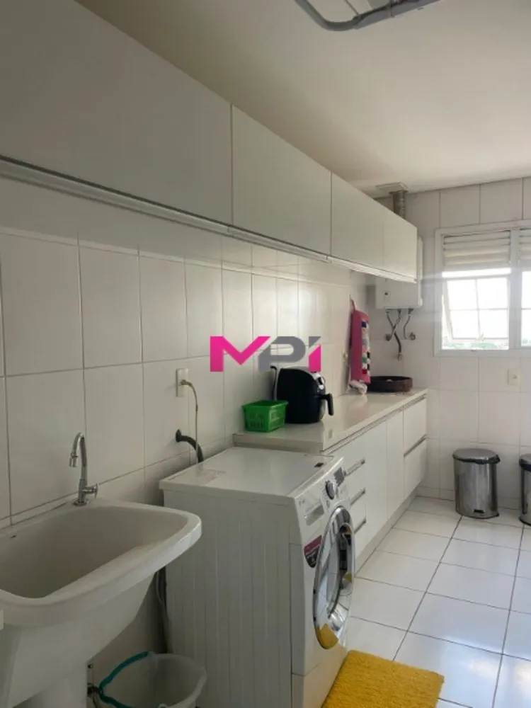 Apartamento, 3 quartos, 157 m² - Foto 1