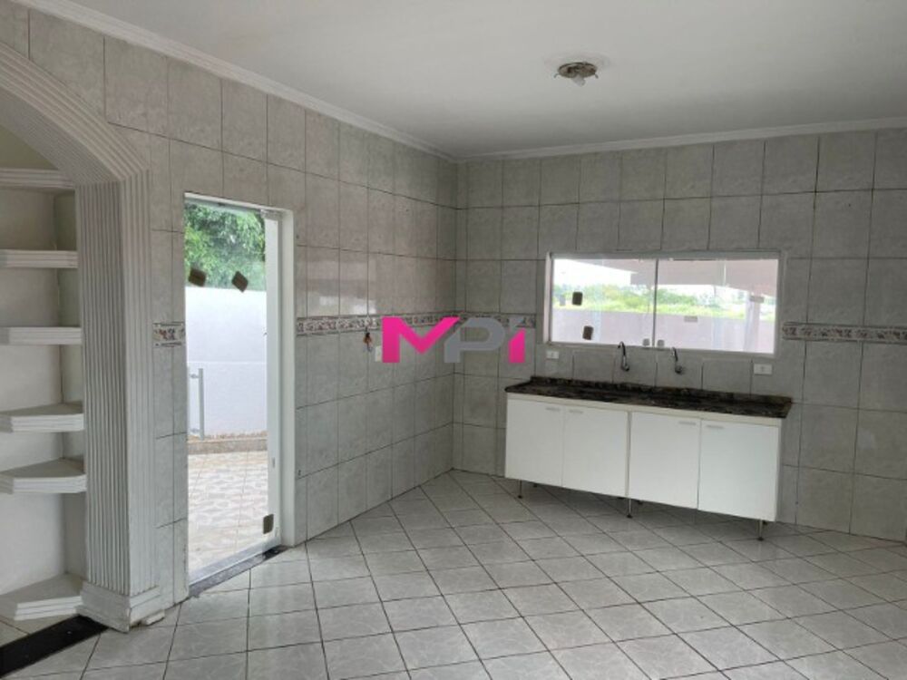 Casa à venda com 4 quartos, 240m² - Foto 16