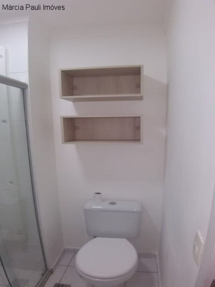 Apartamento à venda com 2 quartos, 63m² - Foto 2