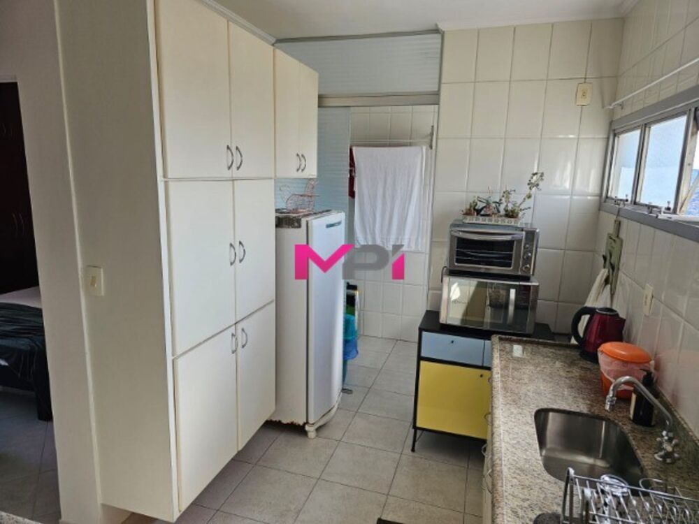 Apartamento à venda com 1 quarto, 60m² - Foto 9