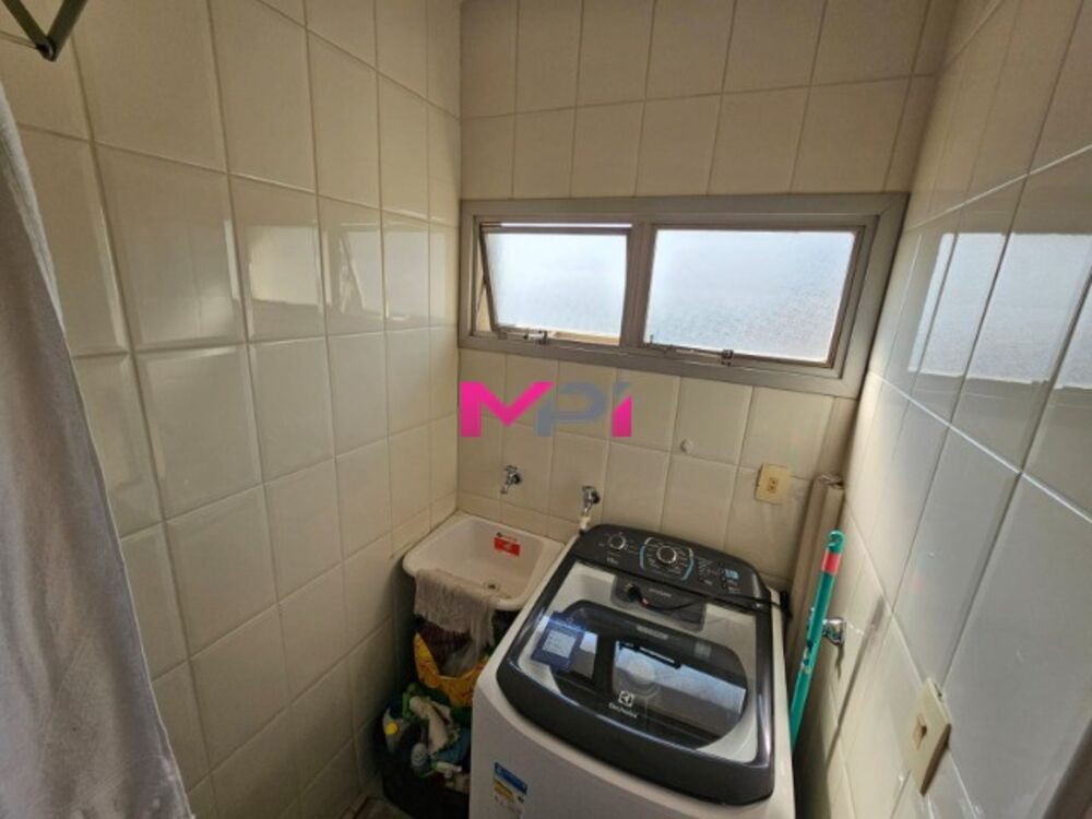 Apartamento à venda com 1 quarto, 60m² - Foto 18