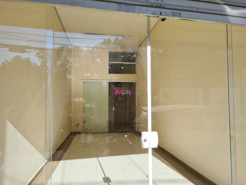 Prédio Inteiro à venda, 74m² - Foto 1